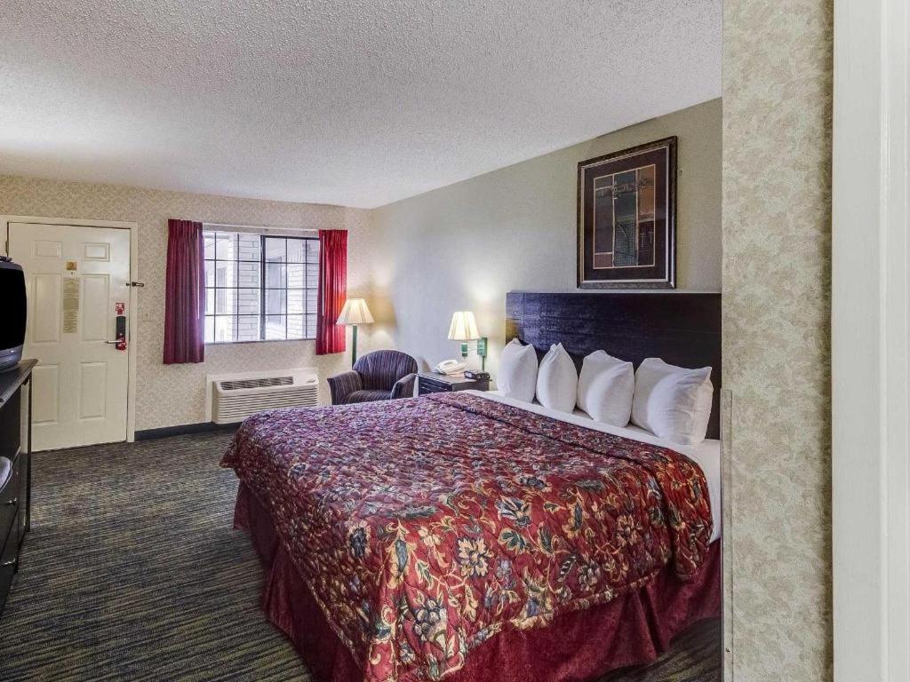 Econo Lodge Falfurrias Hwy 281 Экстерьер фото