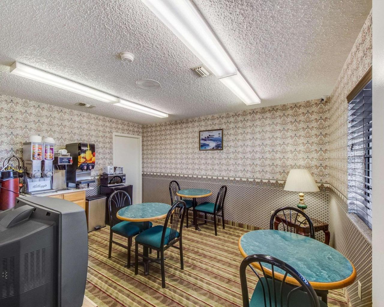 Econo Lodge Falfurrias Hwy 281 Экстерьер фото